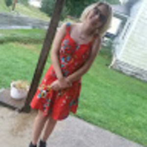 Meet your Posher, Alexis